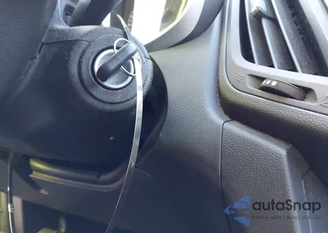 2011 Chevrolet Equinox 1Lt из США, поврежденный, VIN 2CNFLEEC4B6447034